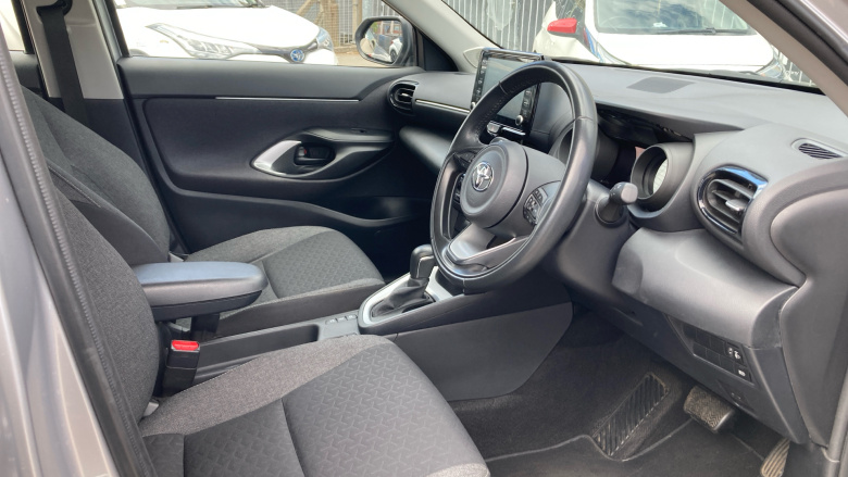 Toyota Yaris Cross 1.5 Hybrid Icon 5dr CVT Hybrid Estate